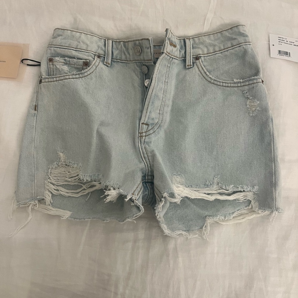 NWT GRLFRND Light Wash Distressed Jean Shorts